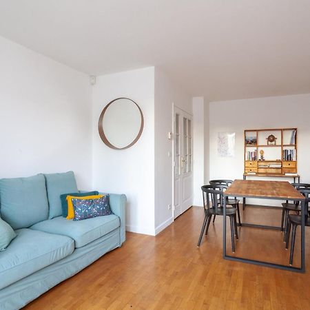 Spacious 1Br | Near City Center & Baby-Friendly! Apartment Lyon Bagian luar foto