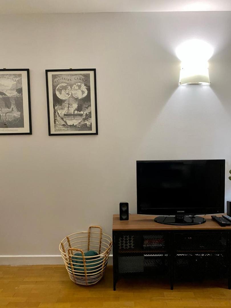 Spacious 1Br | Near City Center & Baby-Friendly! Apartment Lyon Bagian luar foto