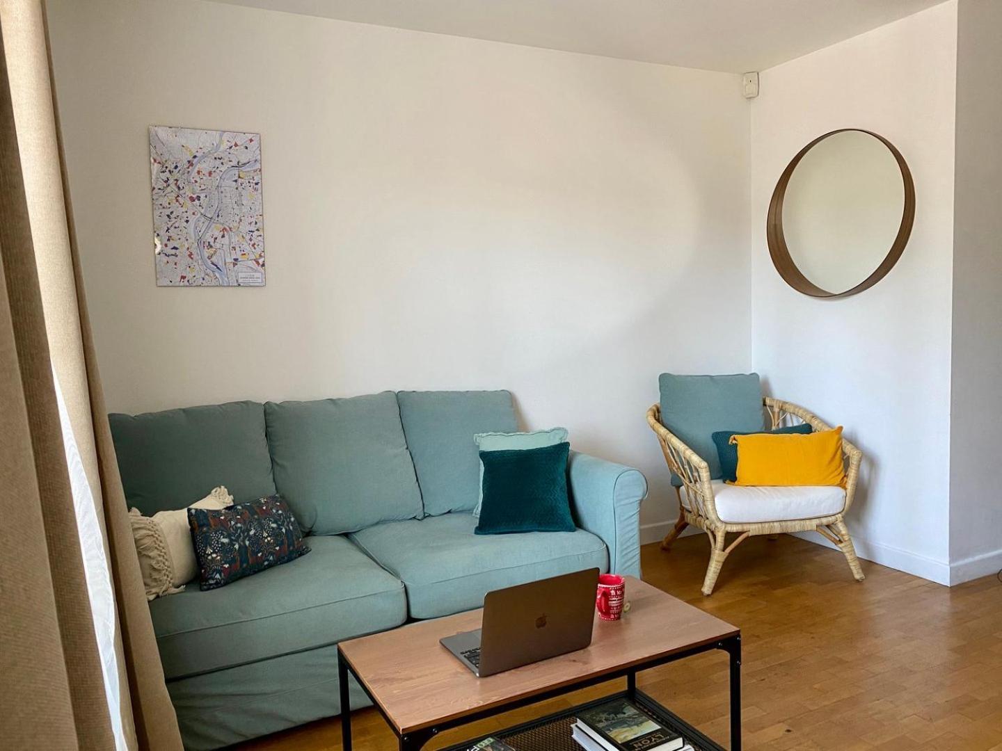 Spacious 1Br | Near City Center & Baby-Friendly! Apartment Lyon Bagian luar foto