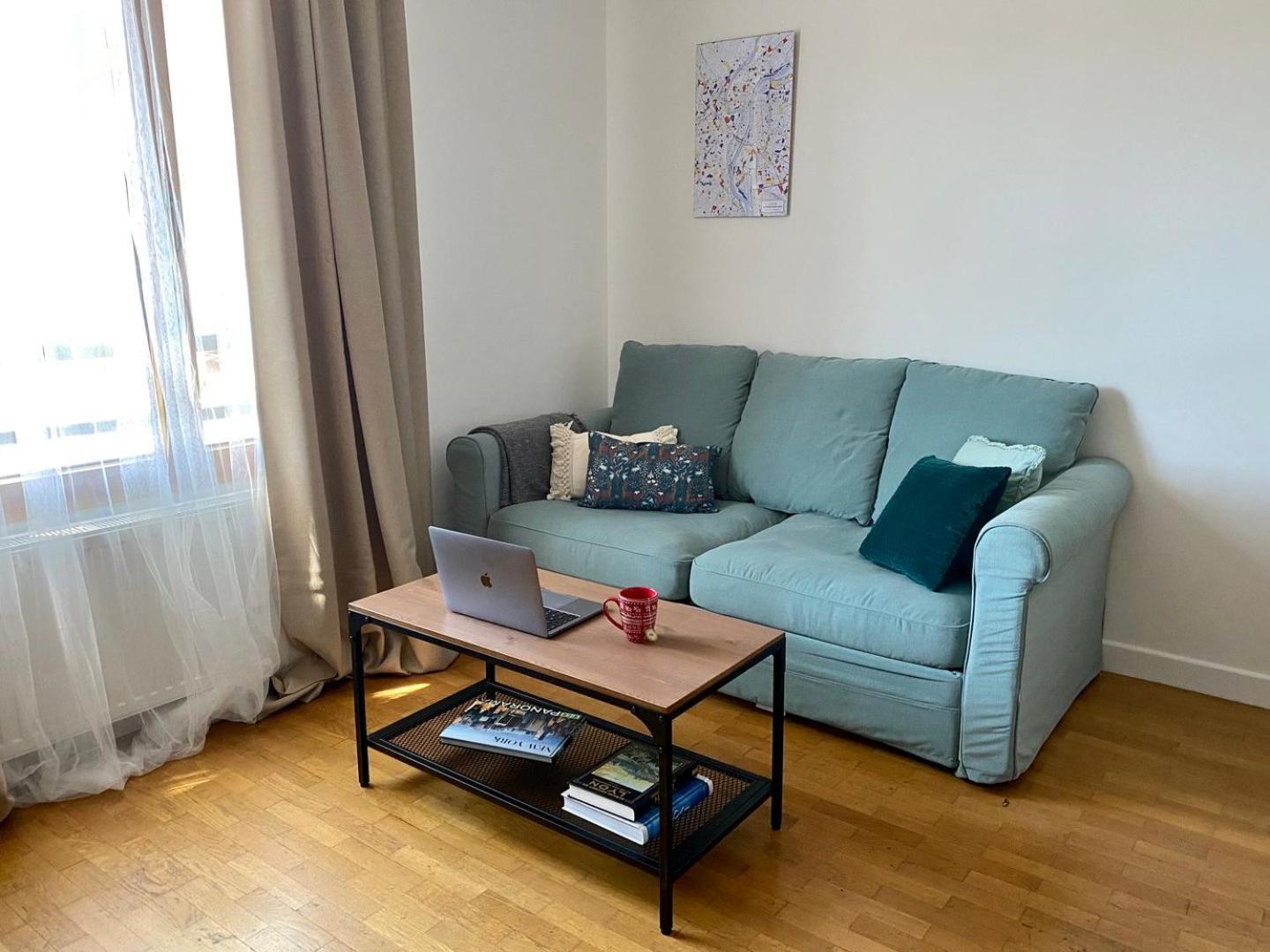 Spacious 1Br | Near City Center & Baby-Friendly! Apartment Lyon Bagian luar foto