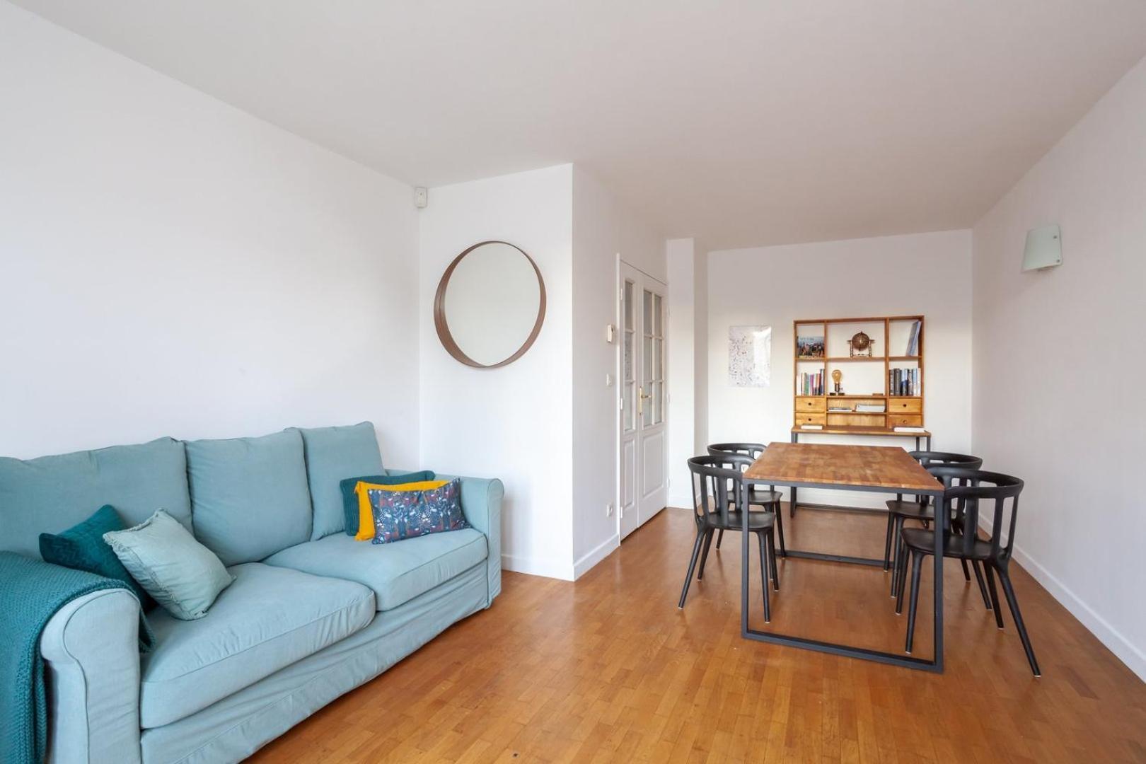 Spacious 1Br | Near City Center & Baby-Friendly! Apartment Lyon Bagian luar foto