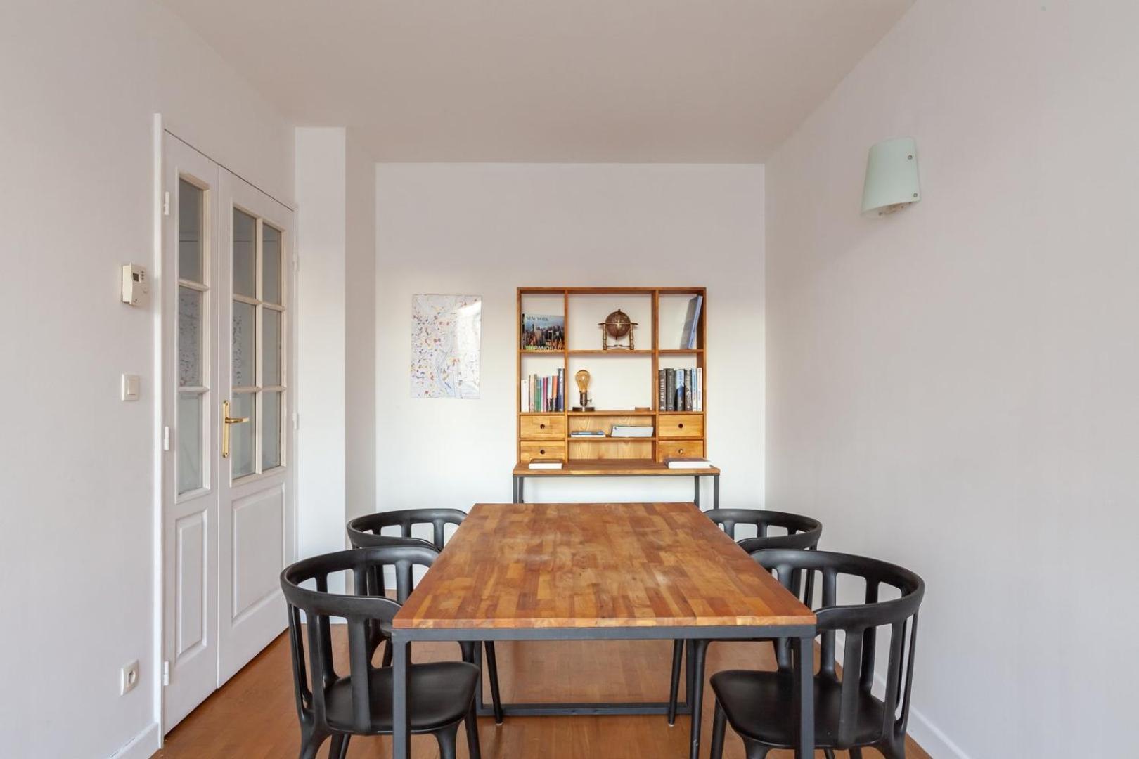 Spacious 1Br | Near City Center & Baby-Friendly! Apartment Lyon Bagian luar foto